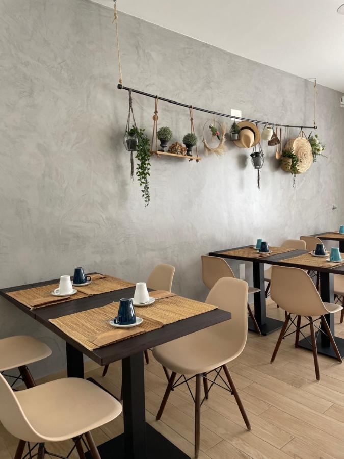 Marsuites Armacao de Pera Luaran gambar